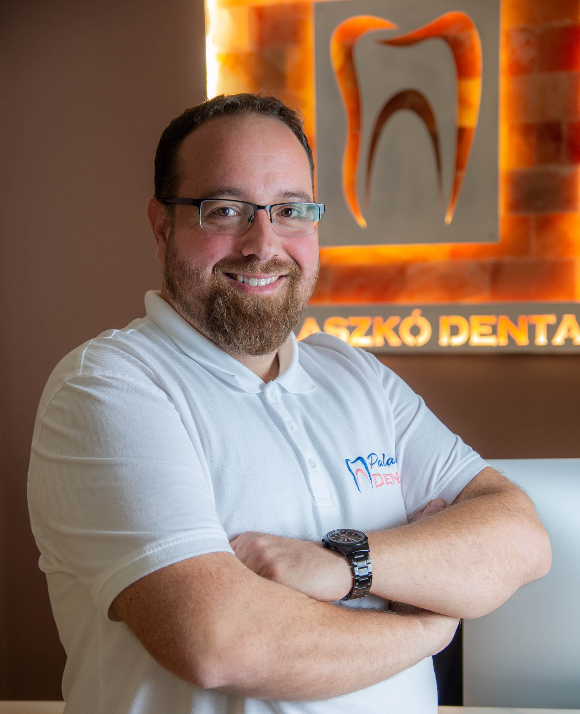 Dr. Palaszkó Dénes fogorvos